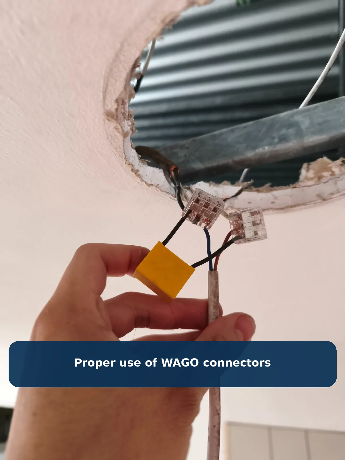 Electrical Maintenance for Homes and Airbnbs in Costa Rica: Help for Owners Living Abroad 5